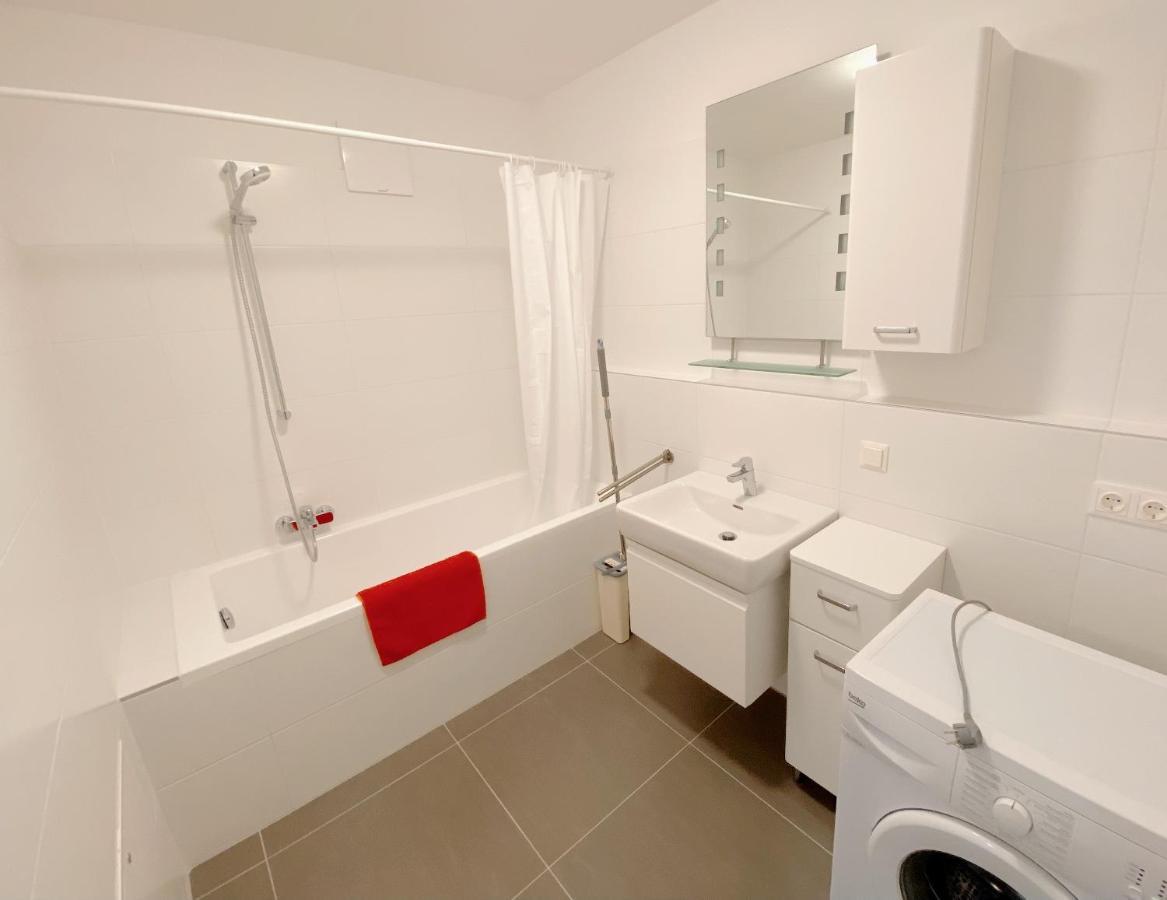 U1 Alte Donau Old Danube City Apartment 2 เวียนนา ภายนอก รูปภาพ